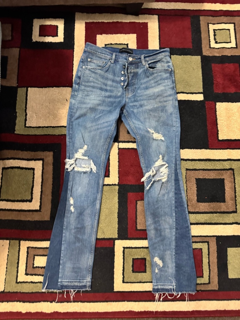 Art meets chaos two tone by Donwan Harrel size 32